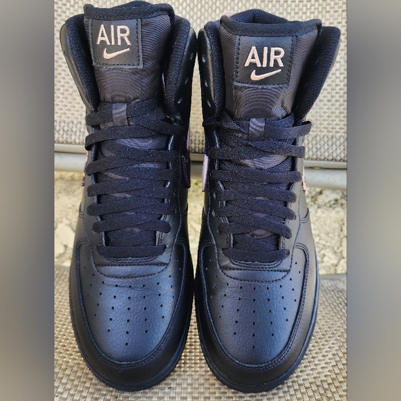 AIR FORCE 1 HIGH- SIZE 9.5- BLK/PARTICLE BEIGE- ACID WASH - Picture 8 of 12